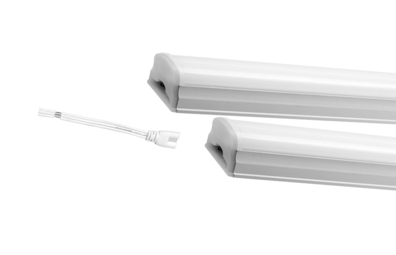 Cold White 4ft 5ft Ip44 20 W T5 Led Fluorescent Light Fixtures China Cold White 4ft 5ft Ip44 20 W T5 Led Fluorescent Light Fixtures Supplier